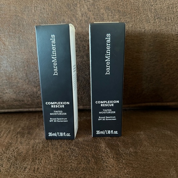 2 Bare Minerals Complexion Rescue - Picture 2 of 5